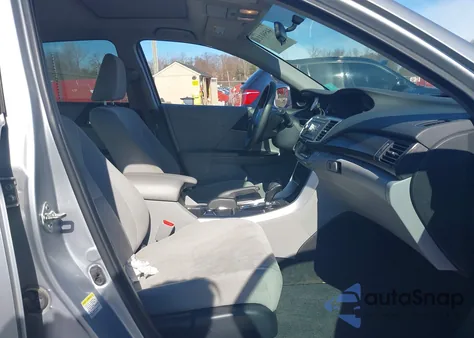 2015 Honda Accord Ex из США, поврежденный, VIN 1HGCR2F75FA185900